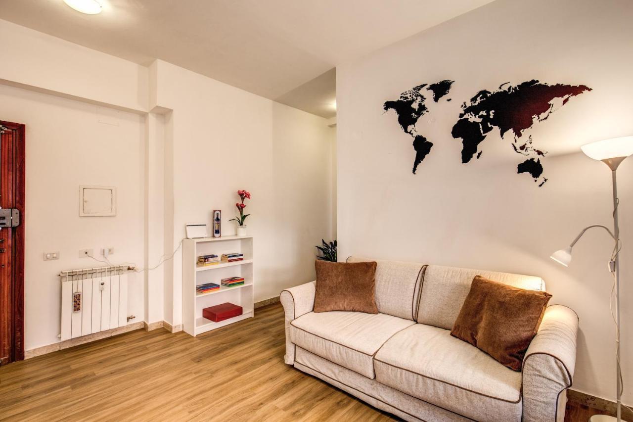 Aura Paradise Apartment Рим Екстериор снимка