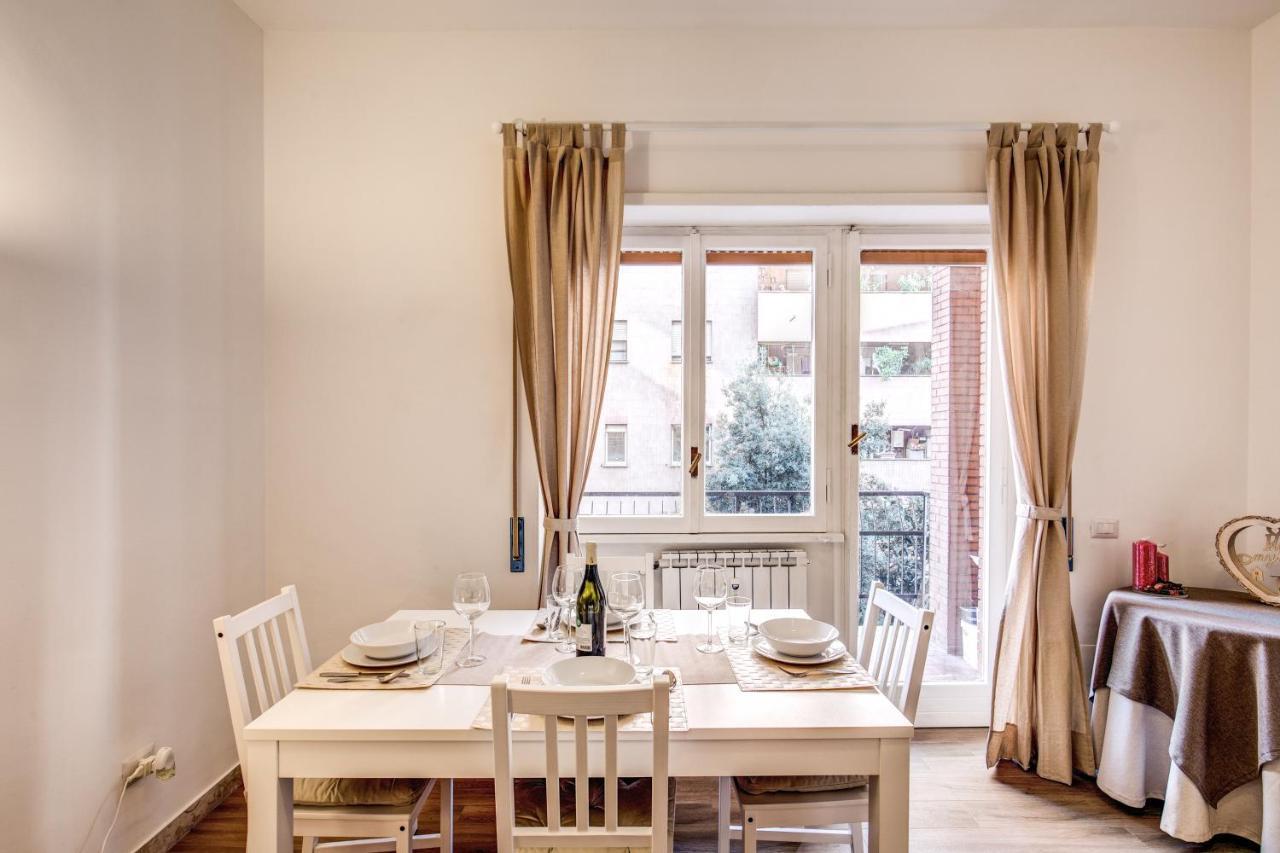 Aura Paradise Apartment Рим Екстериор снимка