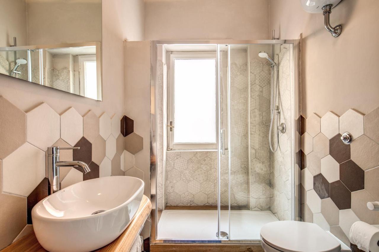 Aura Paradise Apartment Рим Екстериор снимка