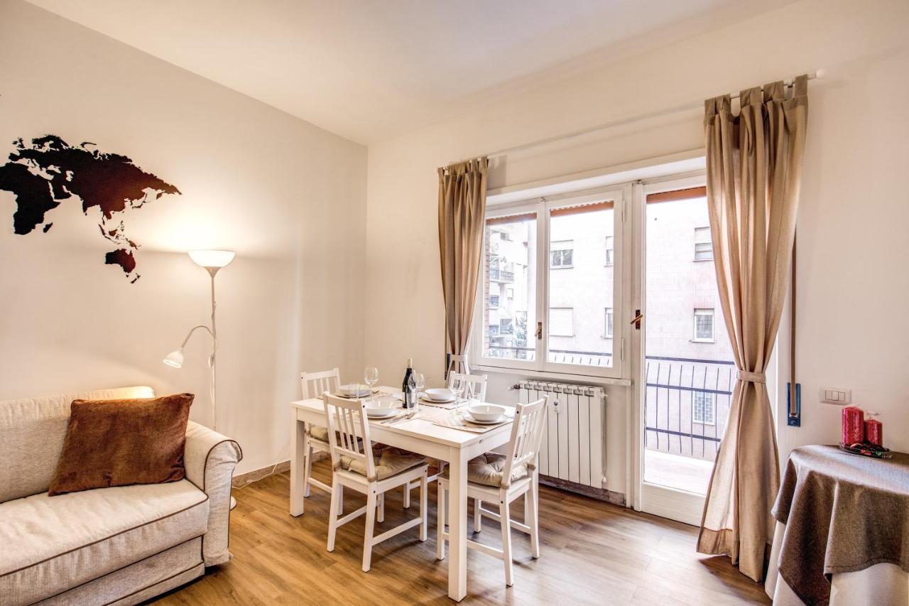 Aura Paradise Apartment Рим Екстериор снимка
